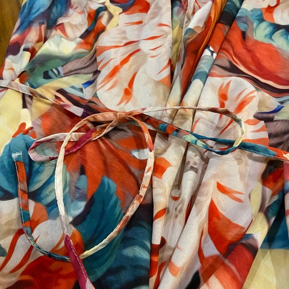 H&M Floral dress new with Tag - Picture 2 of 7